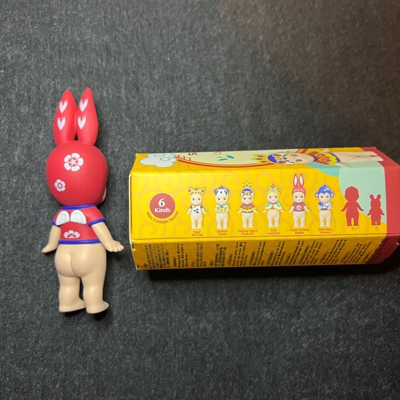 Sonny Angel Chinoiserie Series Rabbit - Picture 2 of 2